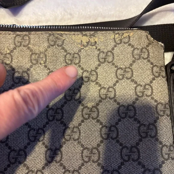 Gucci Beige and Brown GG Pattern Messenger Bag - Picture 9 of 17